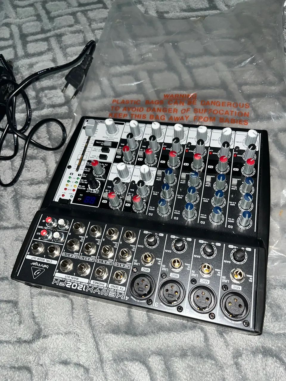 Mesa de som xenyx 1202fx  - Foto 5