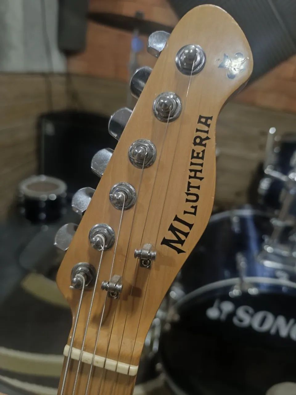 Telecaster Mi Custom Guitars com EMG - Foto 4