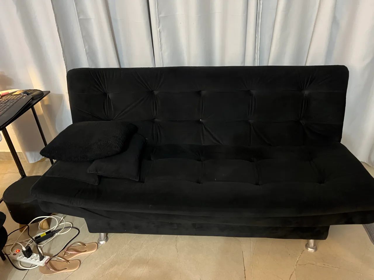 Sofá-Cama Reclinável Suede Preto (Excelente Estado
