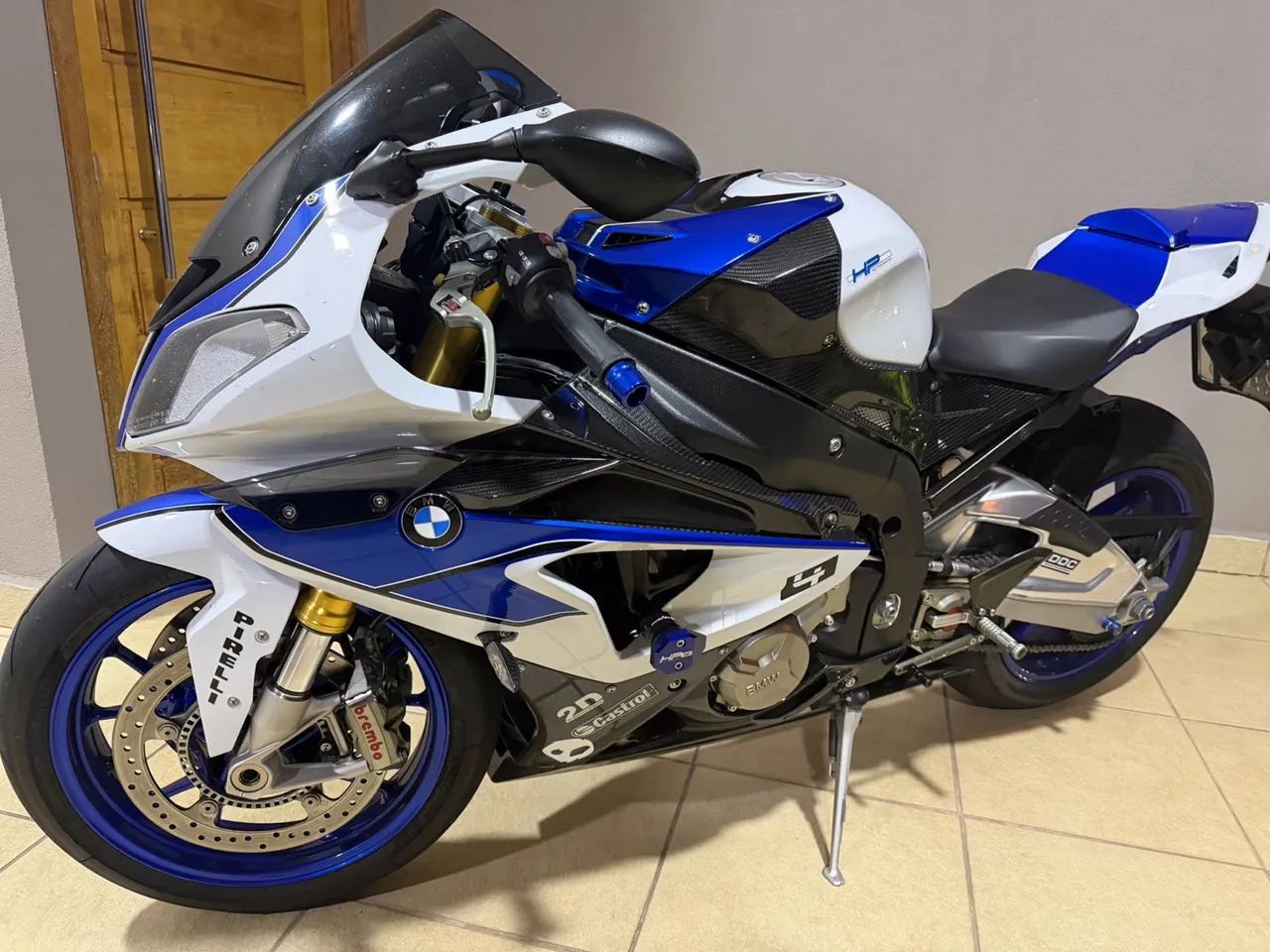 BMW S1000 RR HP4 Competition