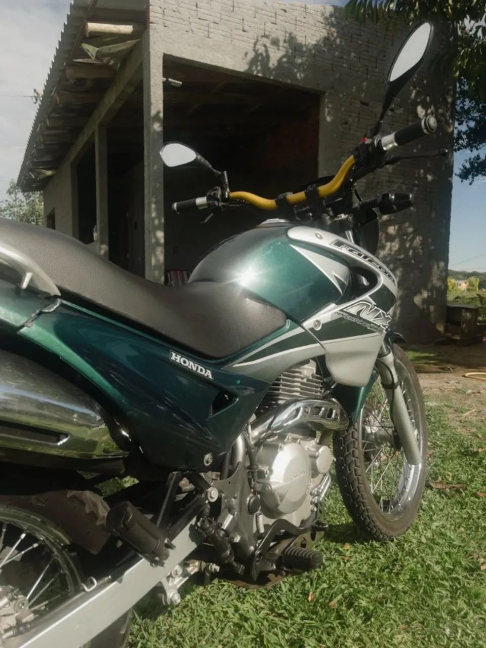 Honda NX4 Falcon 400 - 2005 - Foto 2