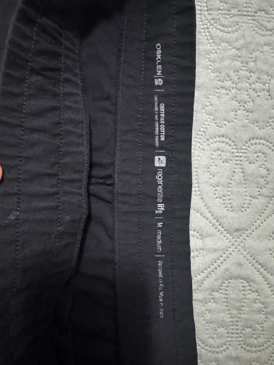 Vendo Bermuda de Moleton Osklen Original - Foto 3