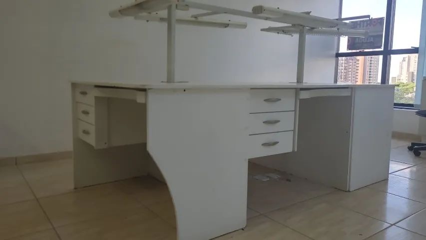 Jogo de poltrona, mesa e compressor - Foto 3