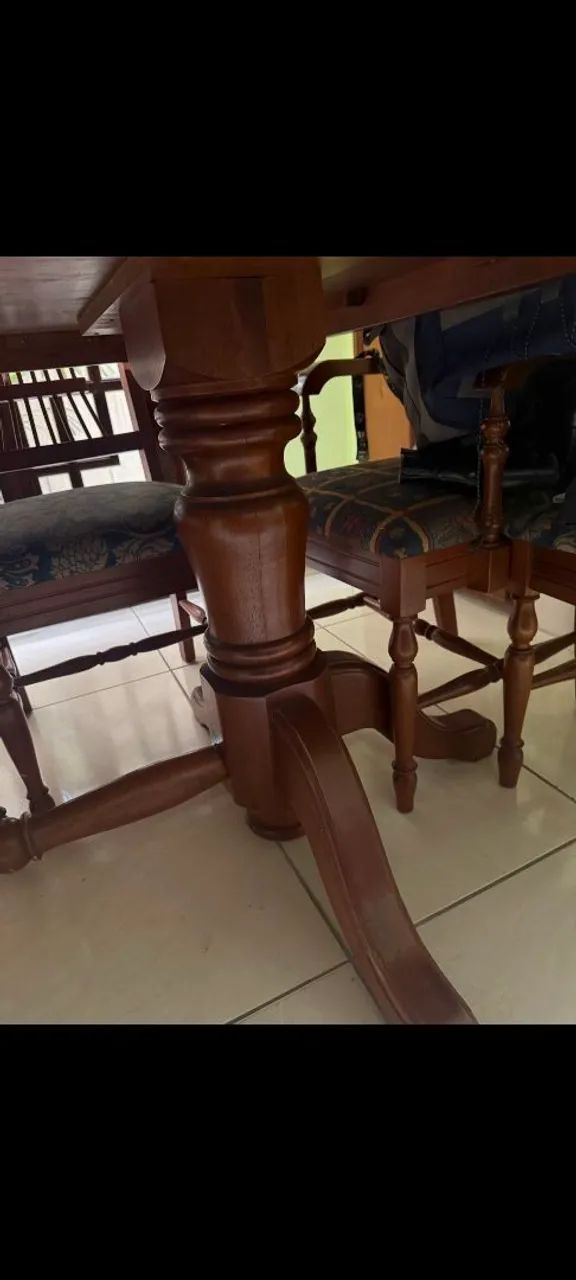 Mesa de madeira maciça com tampo de mármore travertino  - Foto 3