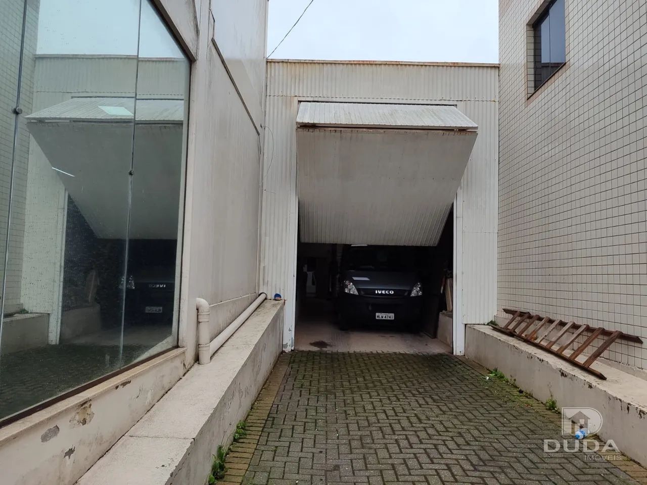 Excelente Sala Comercial no Centro de Imbituba - Foto 4