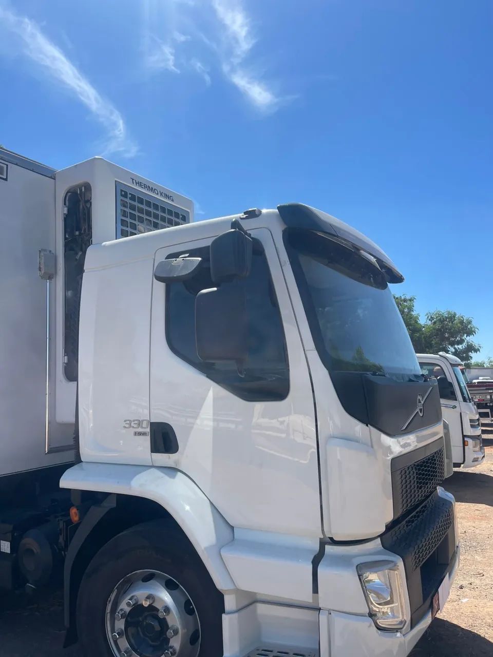 Caminhão VOLVO/VM 330 Bitruck 2020