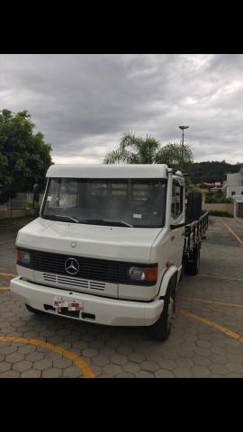 Mercedes-Benz 710 Diesel 2004 "247.000 km" - Foto 3