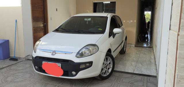 Carro Punto 1.4 atrative
