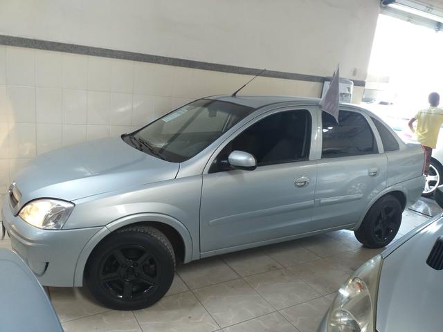 Corsa sedan 1.4 premium o mais Novo de Aracaju ideal para uber - Foto 2