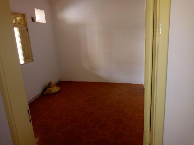 Aluga - se uma casa - Foto 6