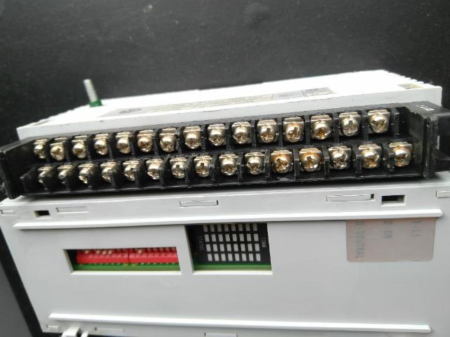 Módulo Clp Allen Bradley1791-16ac 127V - Foto 2