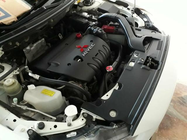 Mitsubishi Lancer MT 2.0 . Manual - Foto 4