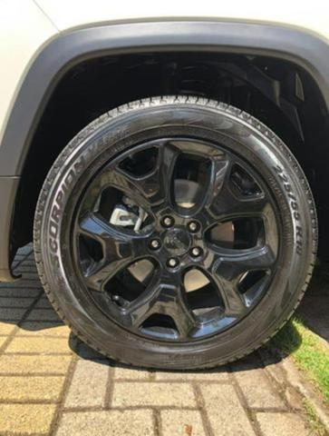 Vendo Jeep Longitude - Foto 2