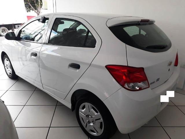Onix joy 1.0 2017/2018 branco completo - Foto 6