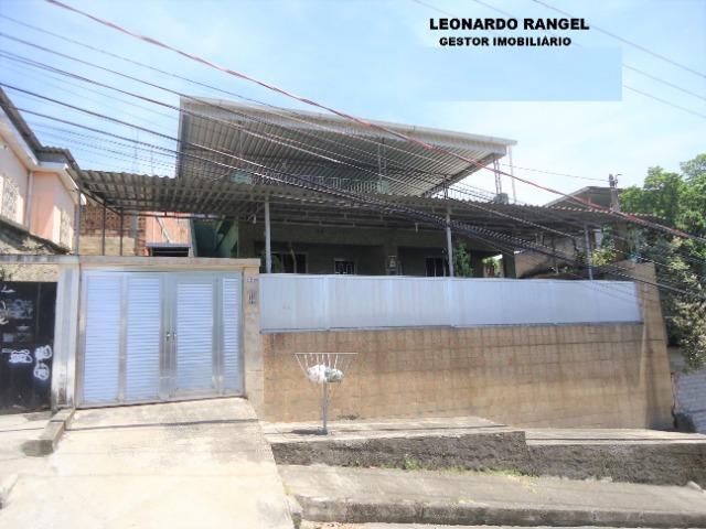 Casa duplex 3quartos, com possibilidade de ganho de renda, em jardim Meriti - Foto 9