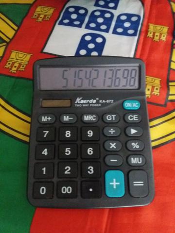 Vendo esta maravilhosa calculadora