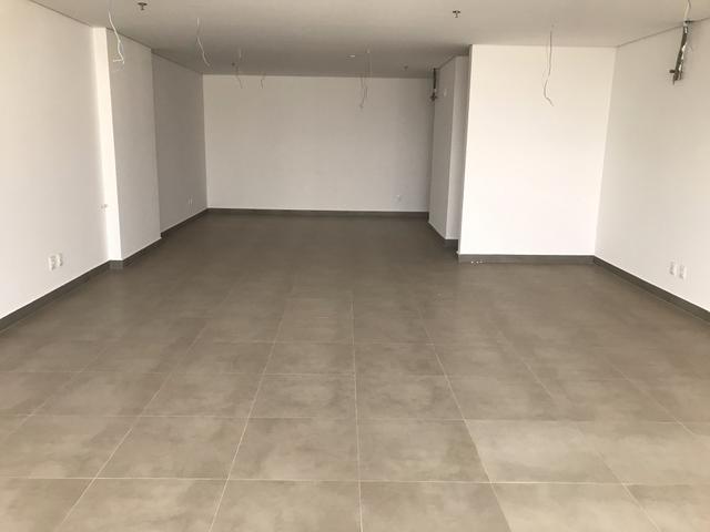 Sala comercial 73m2 á venda Edifício Xingu bairro Quilombo - Foto 5