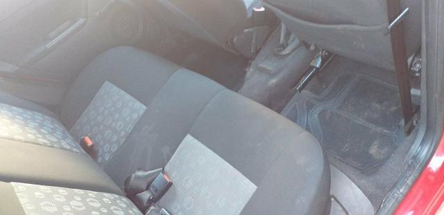 Fiesta hatch 1.0 completo - Foto 2