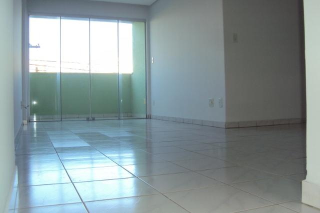 Apartamento 3 quartos, 1 suíte; confortável e bem localizado; Aparecida de Goiânia-GO