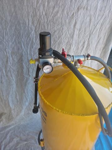 Máquina De Jato Areia Seco Úmido 280 Kg Alta Pressão 230psi - Foto 5