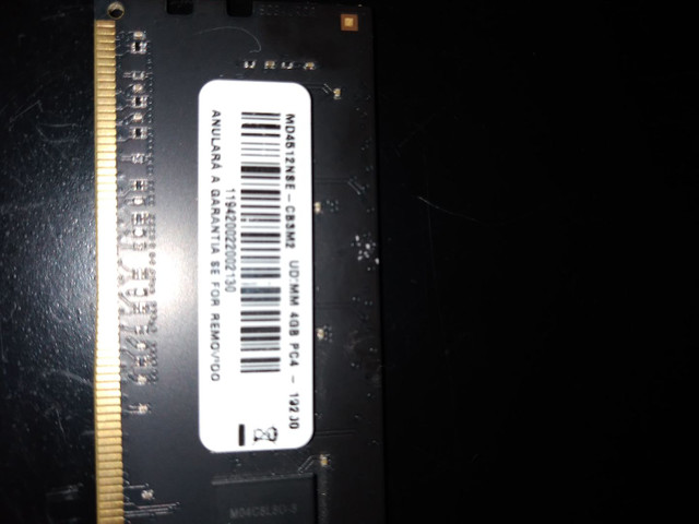 Vendo memória DDR4
