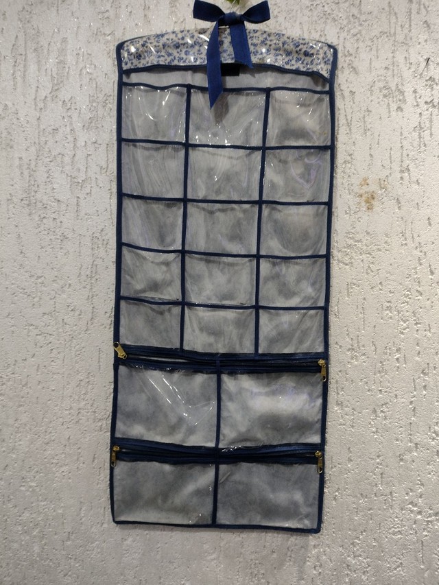 Suporte para pendurar bijuterias no guarda roupa - Foto 5