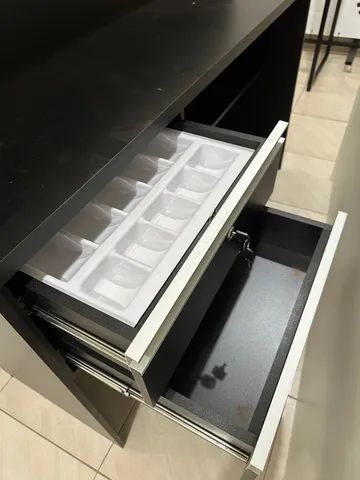 Balcões de atendimento. - Foto 4