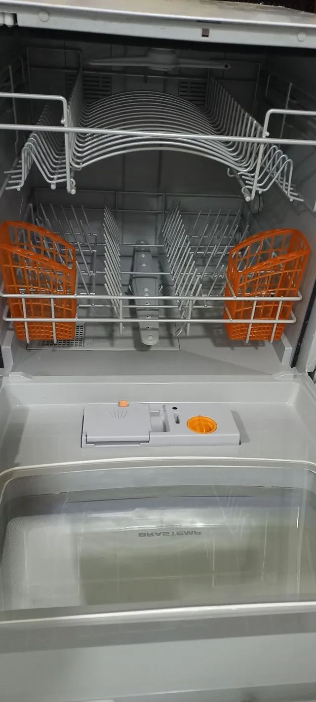 Máquina de lavar louça 