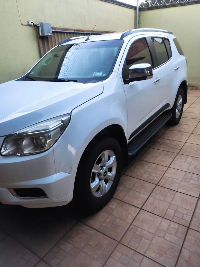 Chevrolet Trailblazer LTZ 2013: fotos, preços e especificações