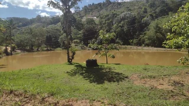 Venha conhecer esta agradável Chácara em Domingos Martins, cercada por lagoas e nascente - Foto 3