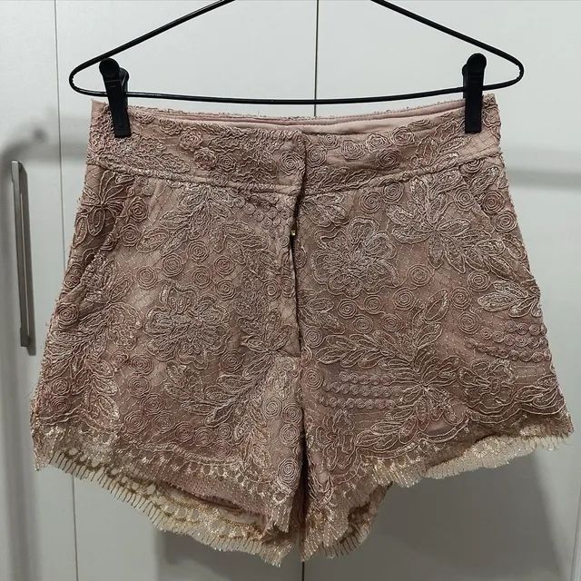 Short rosa Botswana 