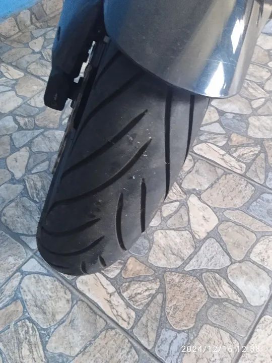 Kavazaki Z750 - Foto 3