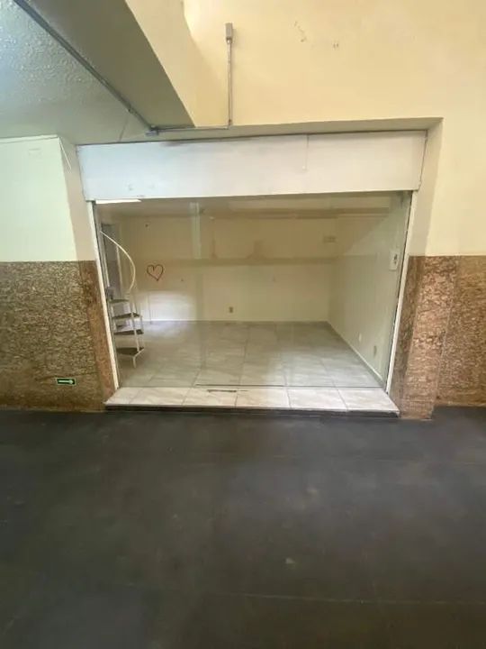 LOJA E SOBRE LOJA EM GALERIA NO BARRO PRETO - Foto 2