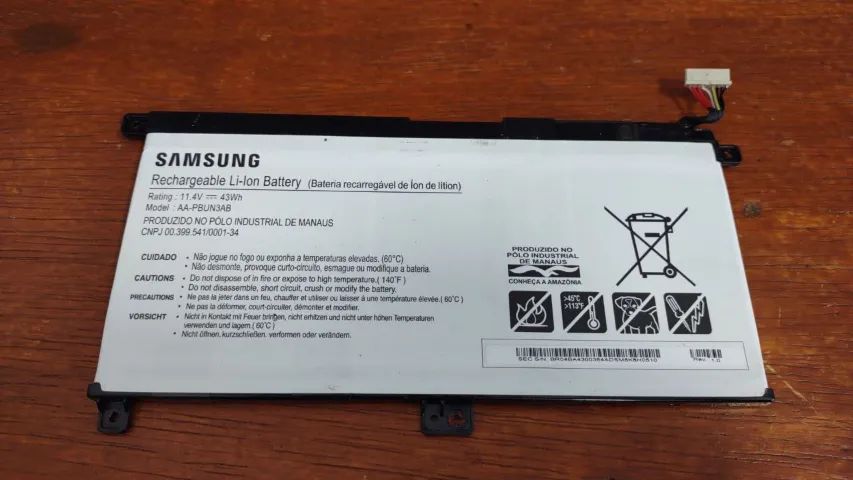 Bateria original do notebook Samsung Essentials NP350XAA-KDABR