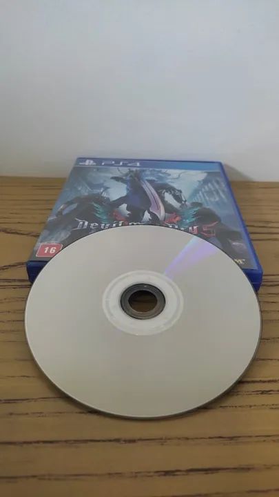 Playstation 4 Jogo Midia Fisica Usada - Devil May Cry 5 - Foto 3