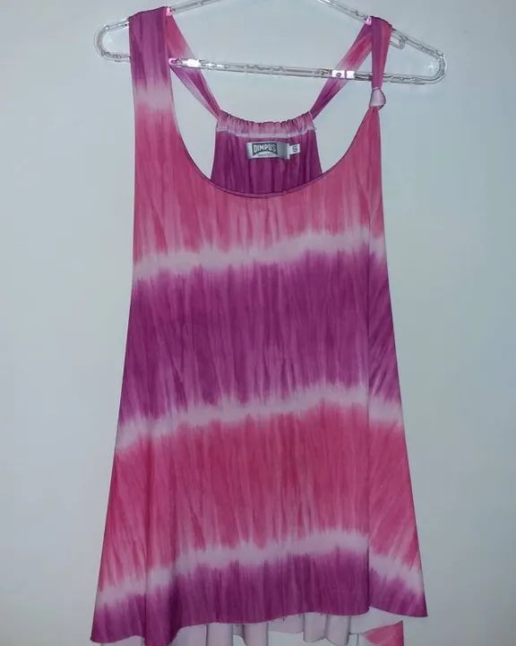 Varias blusas e vestidos - Foto 5
