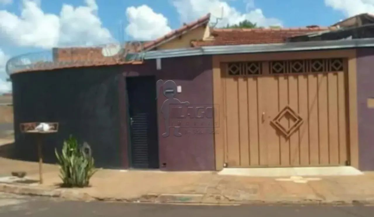 Casa com 03 quartos a venda - Jardinópolis