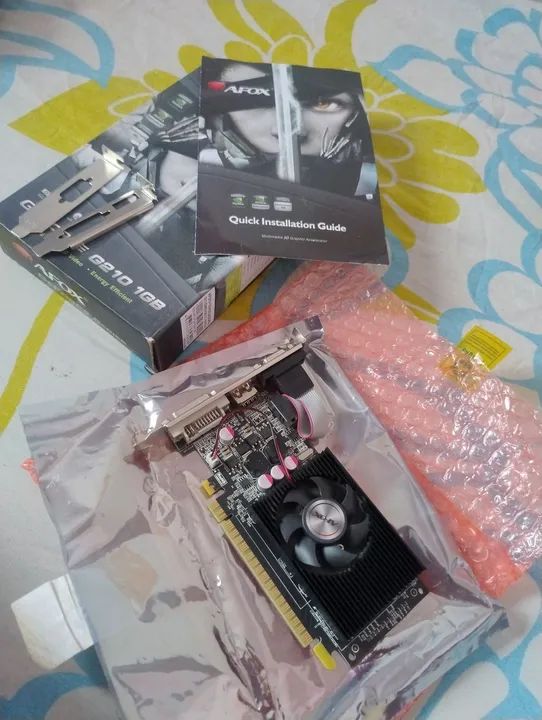 Placa de Vídeo Afox GeForce G210 1GB