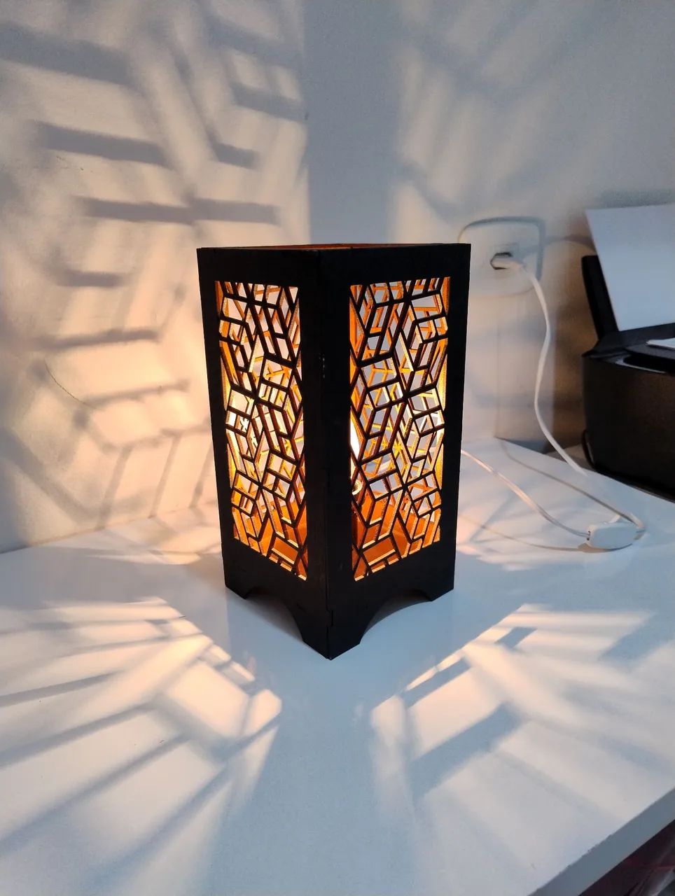 Luminária de Mesa Decorativa - Foto 2