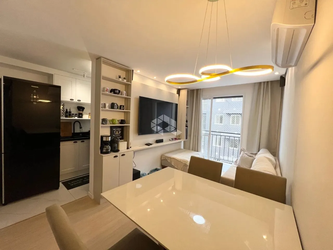 Apartamento de 50m² com 2 Dormitórios semi mobiliado para vender no Bairro Igara, Canoas -
