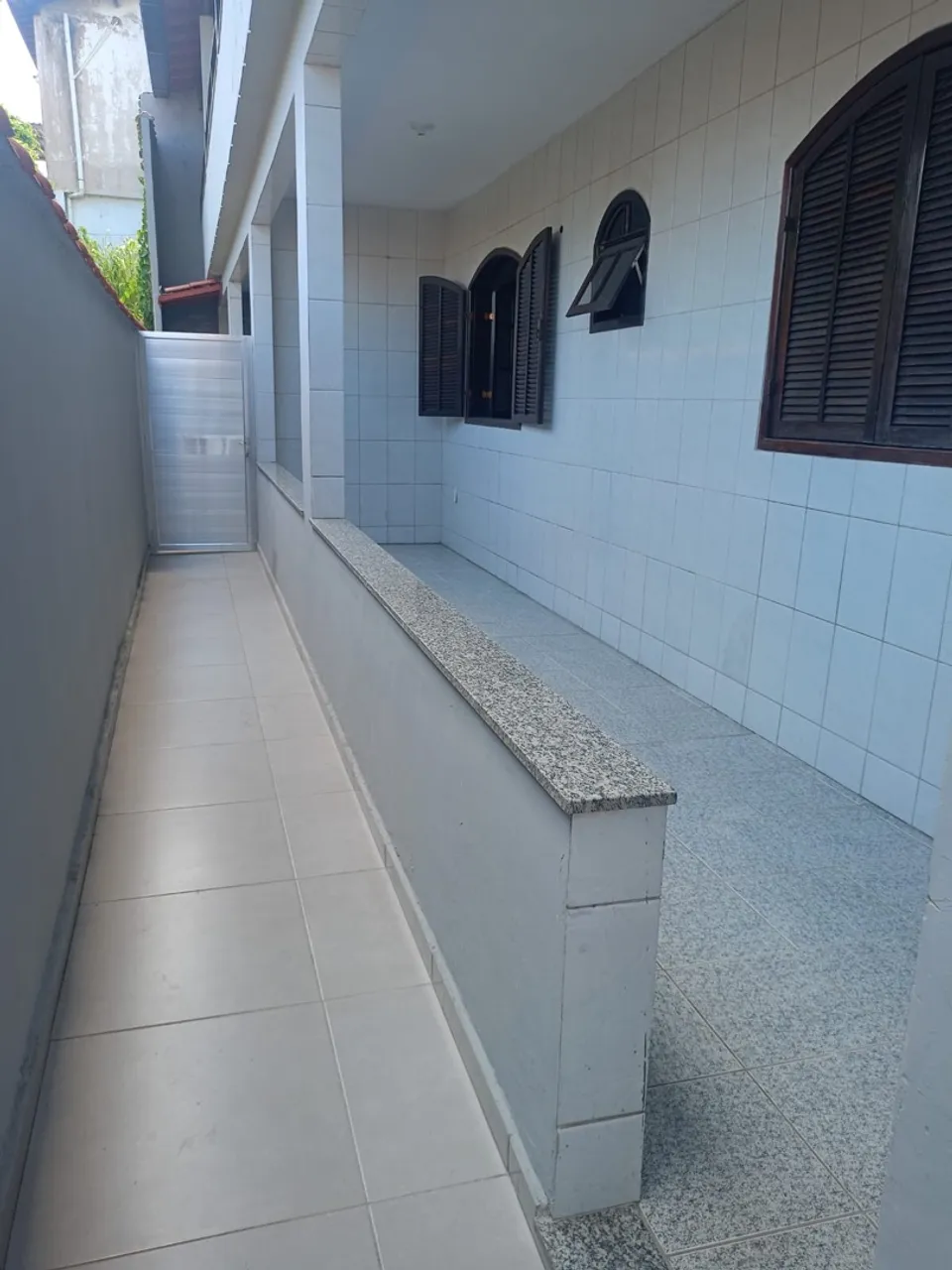CASA PARA ALUGAR NO FONSECA