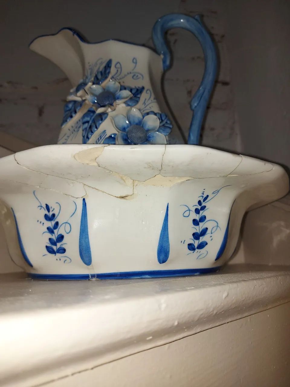 Jarra e bacia Antigas Para Restauração  - Foto 4