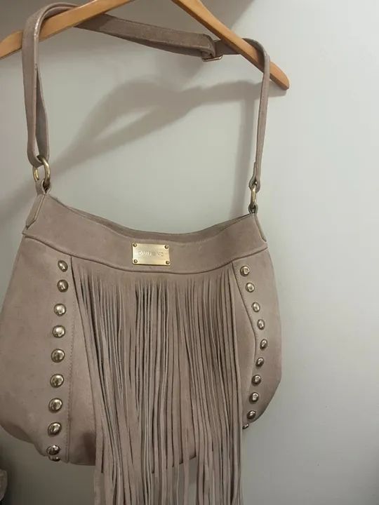 Bolsa de Ombro Bege com Franjas