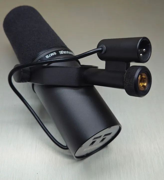 Microfone Shure SM7B - Seminovo - Original(fotos e vídeo) - Podcast - YouTube - Foto 4