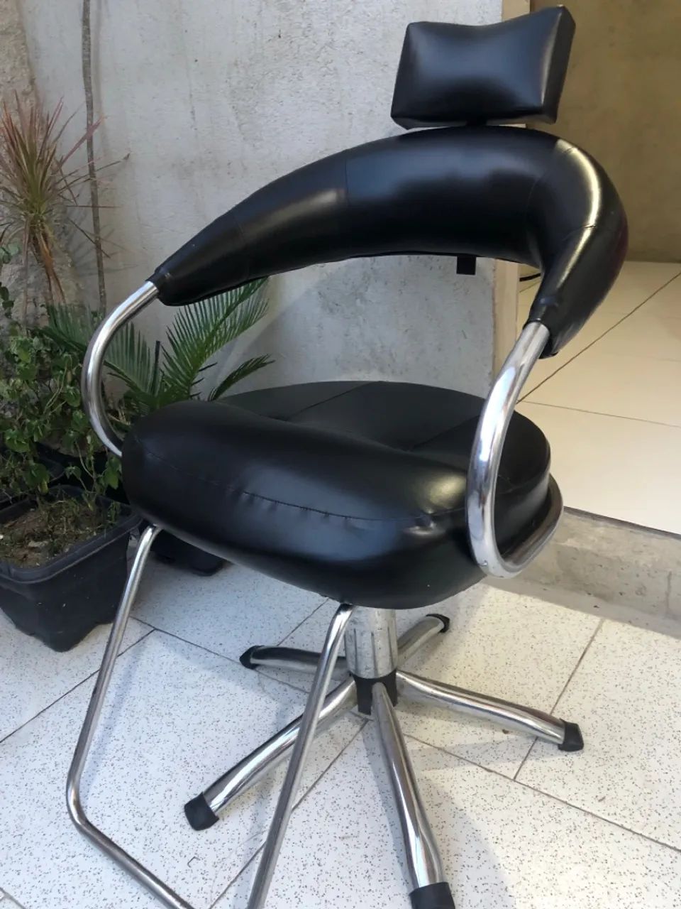 Cadeira para salão ou barbearia, hidráulica funcionando perfeitamente!