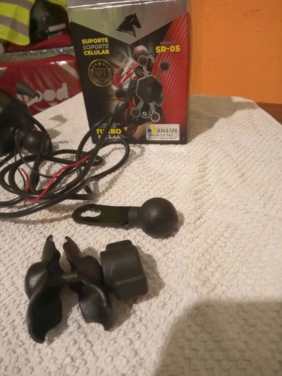 Suporte Celular com carregador  - Foto 3