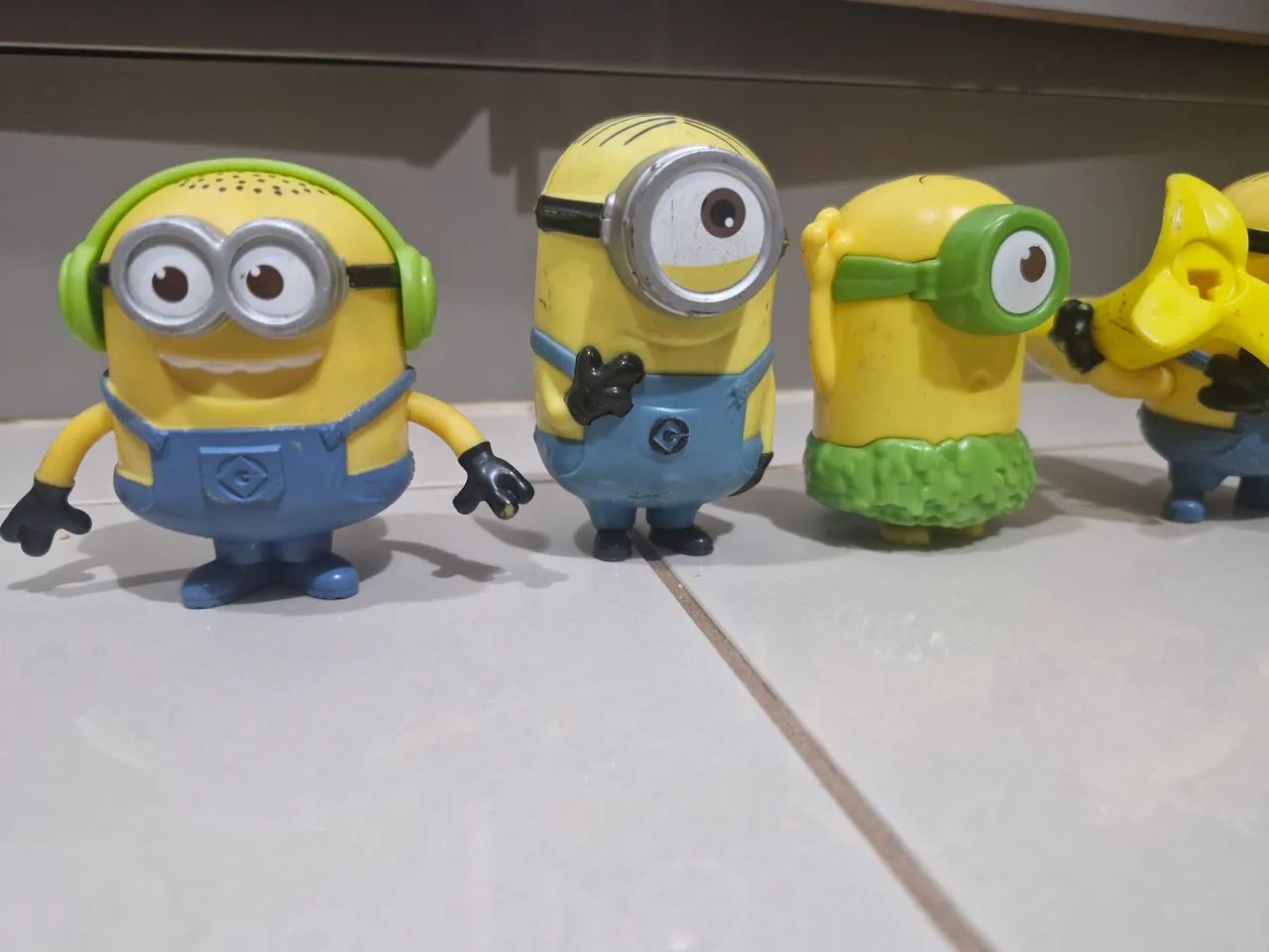 Decoração- kit 4 minions mc donalds antigos - Foto 3