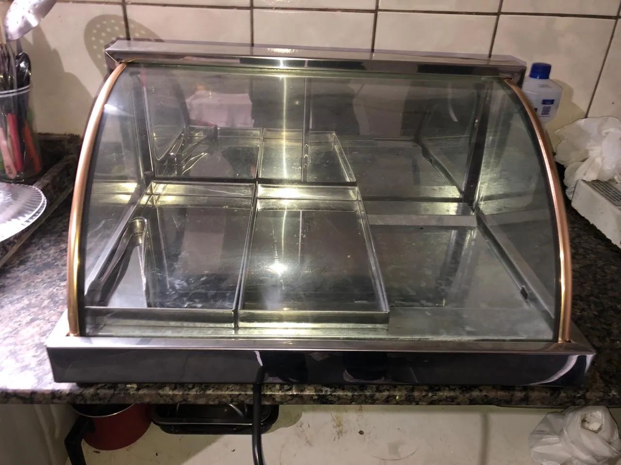 Estufa de Salgados para Lanchonete três formas