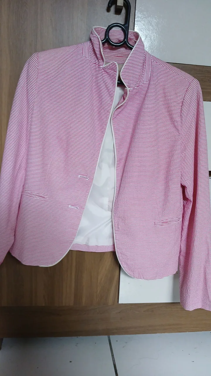 Casaco listrado rosa