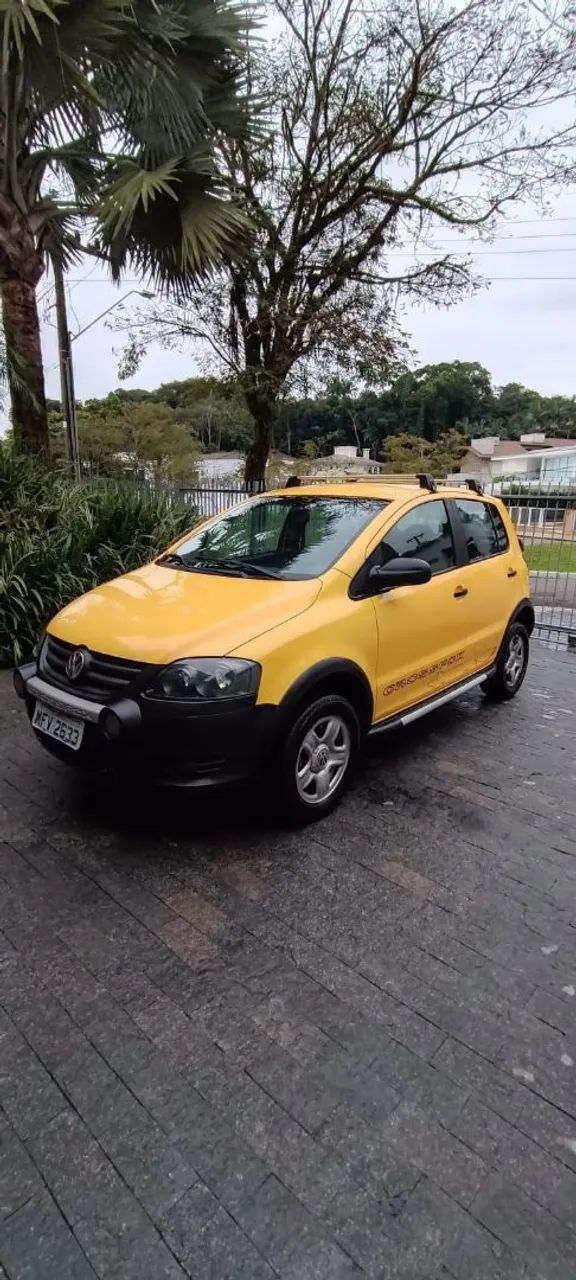 VW Crossfox 2009 - Único dono - IPVA pago 